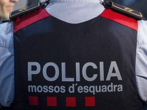 POLICIA